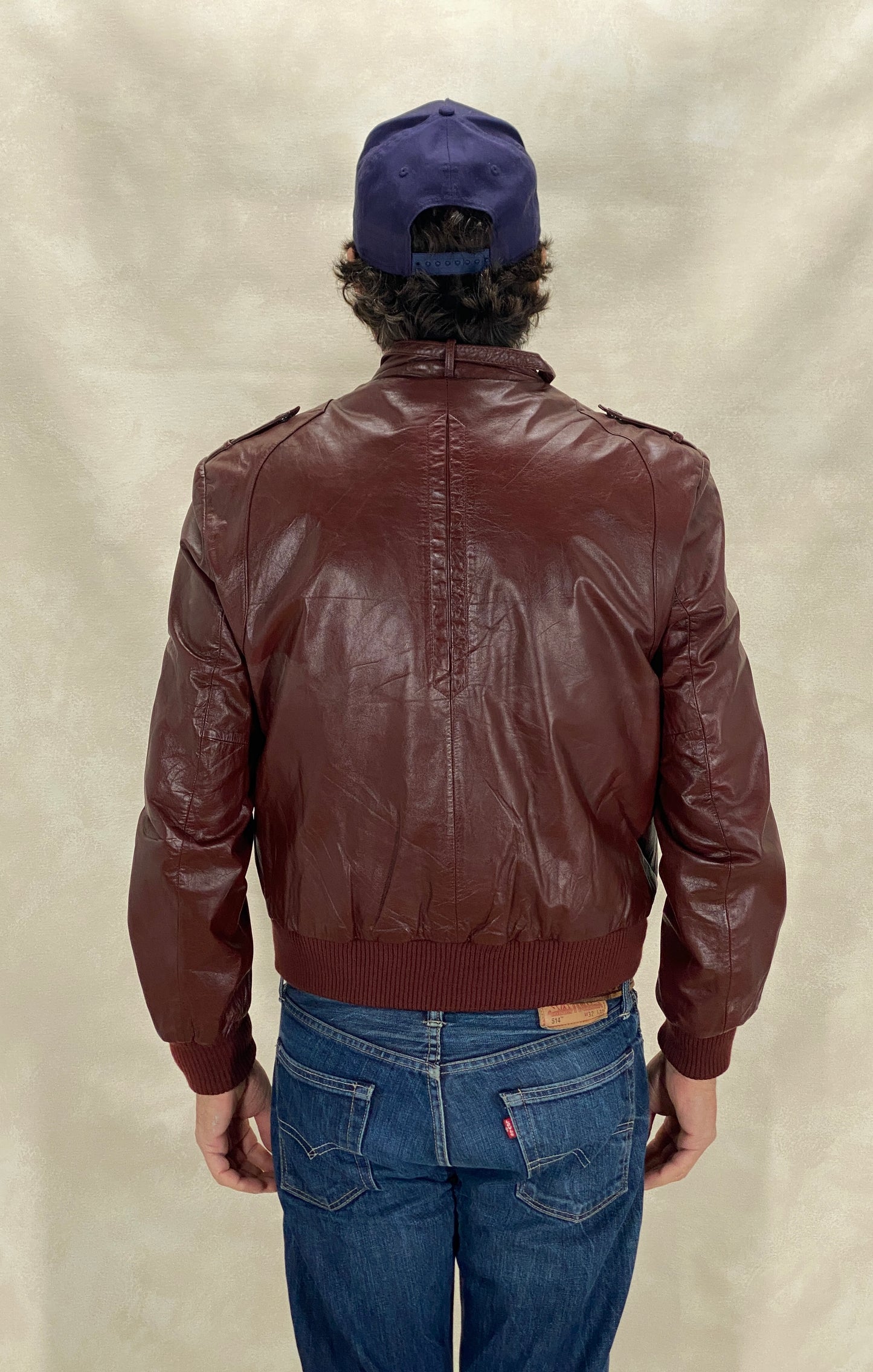 Vintage Wilson leather jacket in classic 1980s style made from genuine leather, size 42US 52EU
