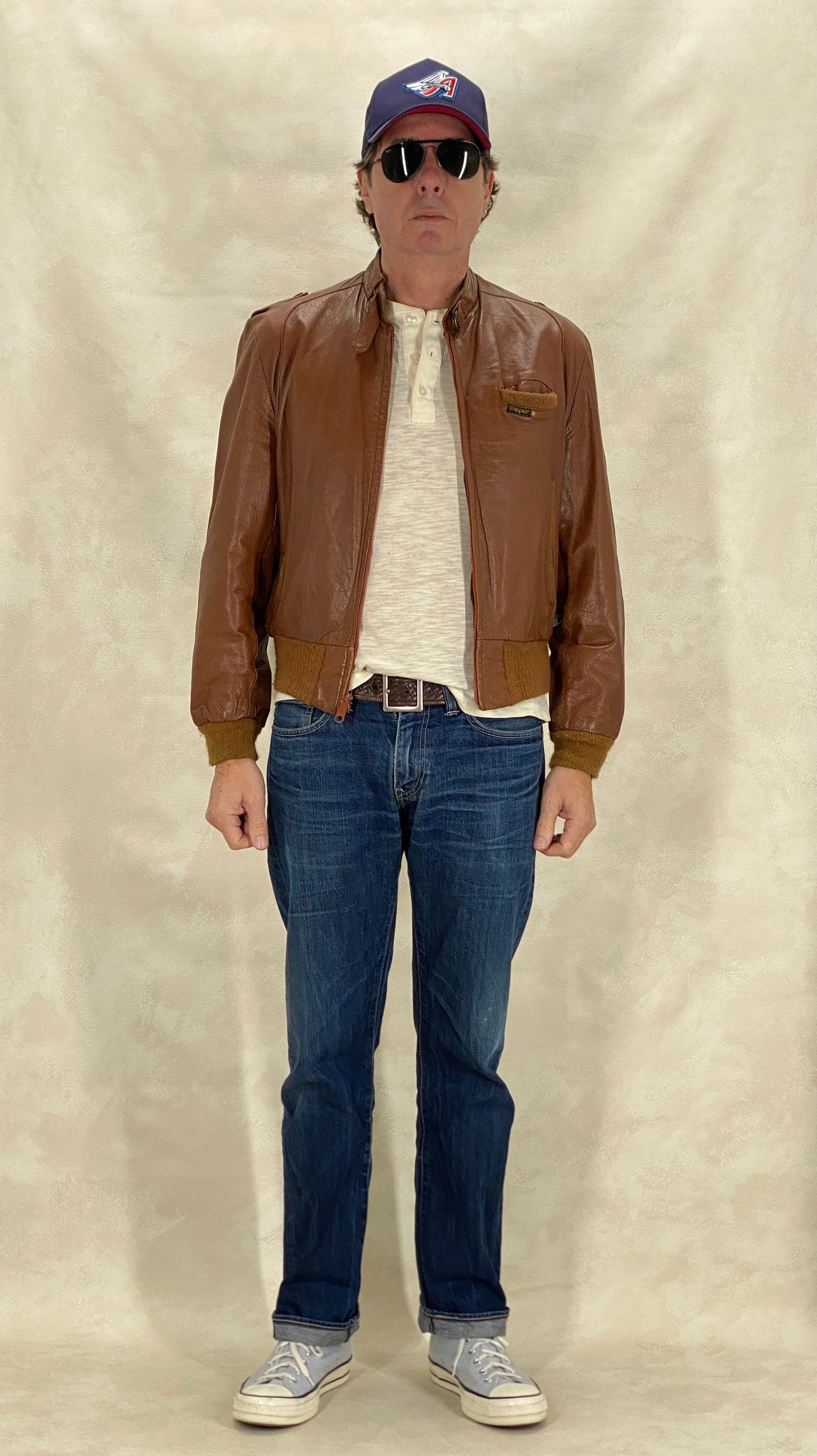 Vintage 1980s men’s leather jacket in classic retro style, size 40US 50EU