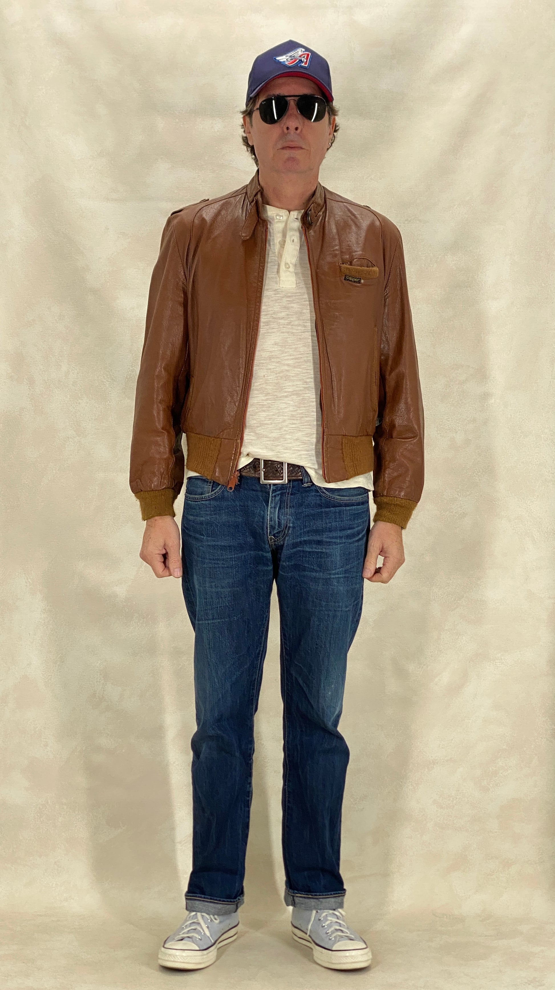 Vintage 1980s men’s leather jacket in classic retro style, size 40US 50EU
