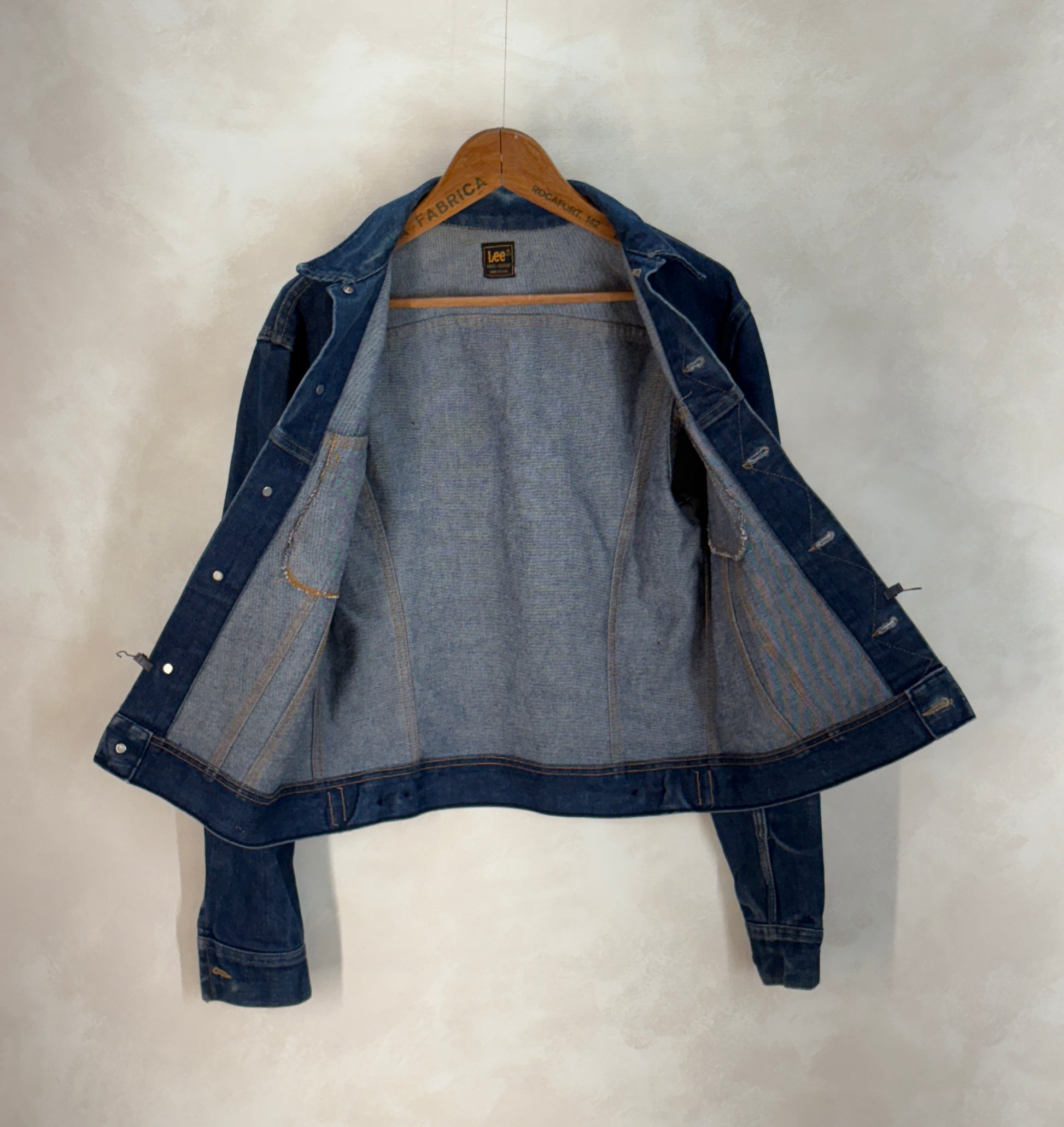 Size 40L US / 50L EU. Vintage 1970s Lee Denim Jacket – 2 Chest Pockets – Made in USA - USA Vintage Bcn
