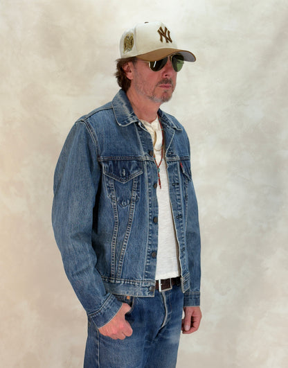 Size 44L US / 54L EU. Levi’s 71205 – Vintage 70s 2-Pocket Jacket – USA Made-AJ357 Studio