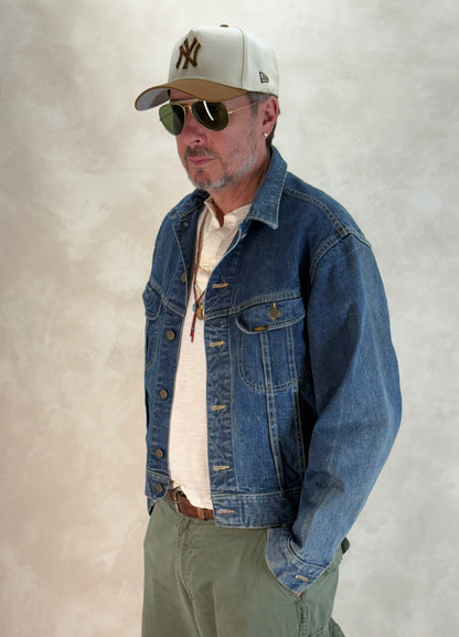 Size 42US / 52EU. Authentic 1970s Lee Union made Denim Jacket – Made in USA – Two Chest Pockets-AJ357 Studio