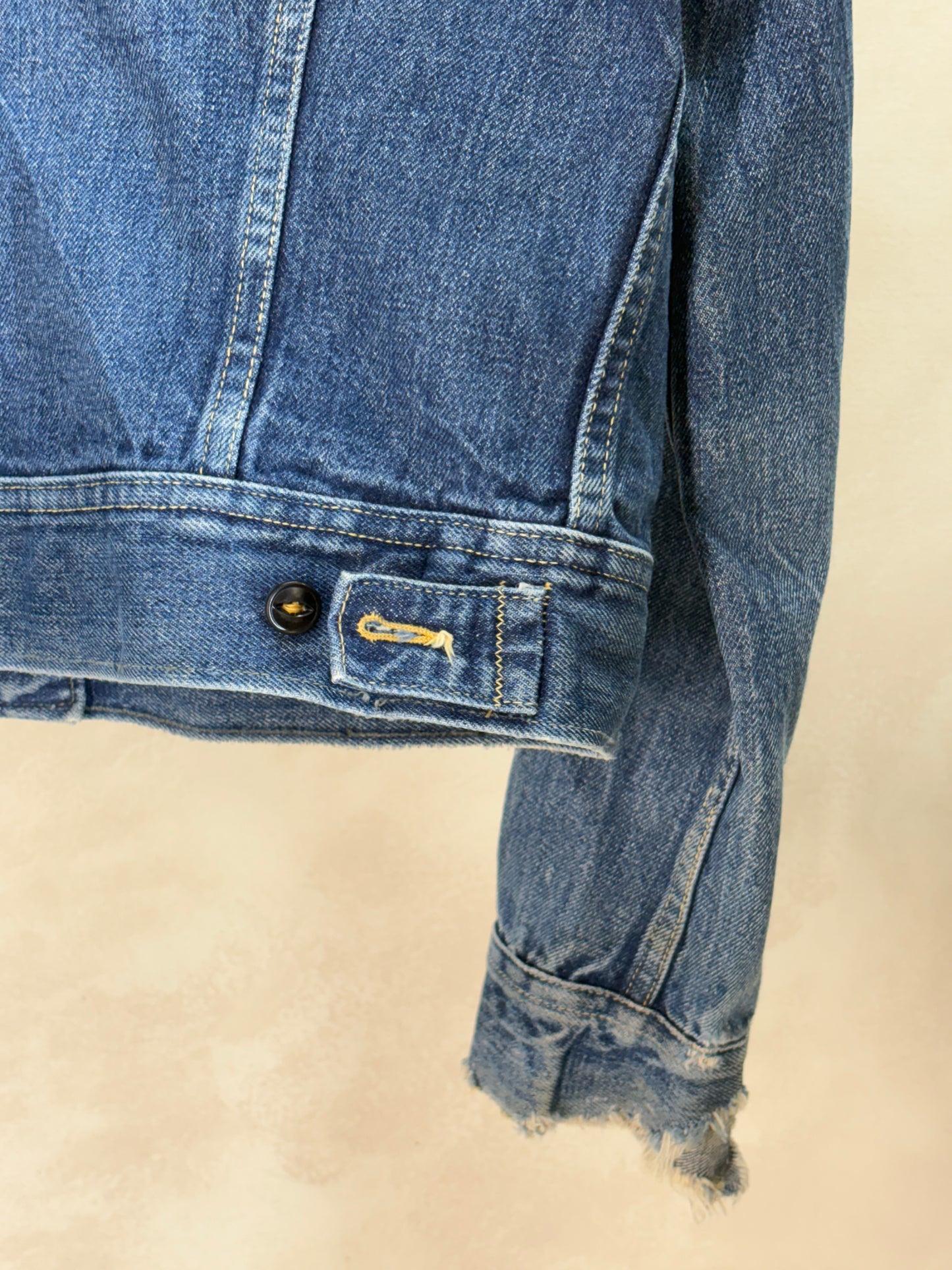 Size 40US / 50EU. Vintage 1970s Lee Denim Jacket – 2 Chest Pockets – Made in USA - USA Vintage Bcn