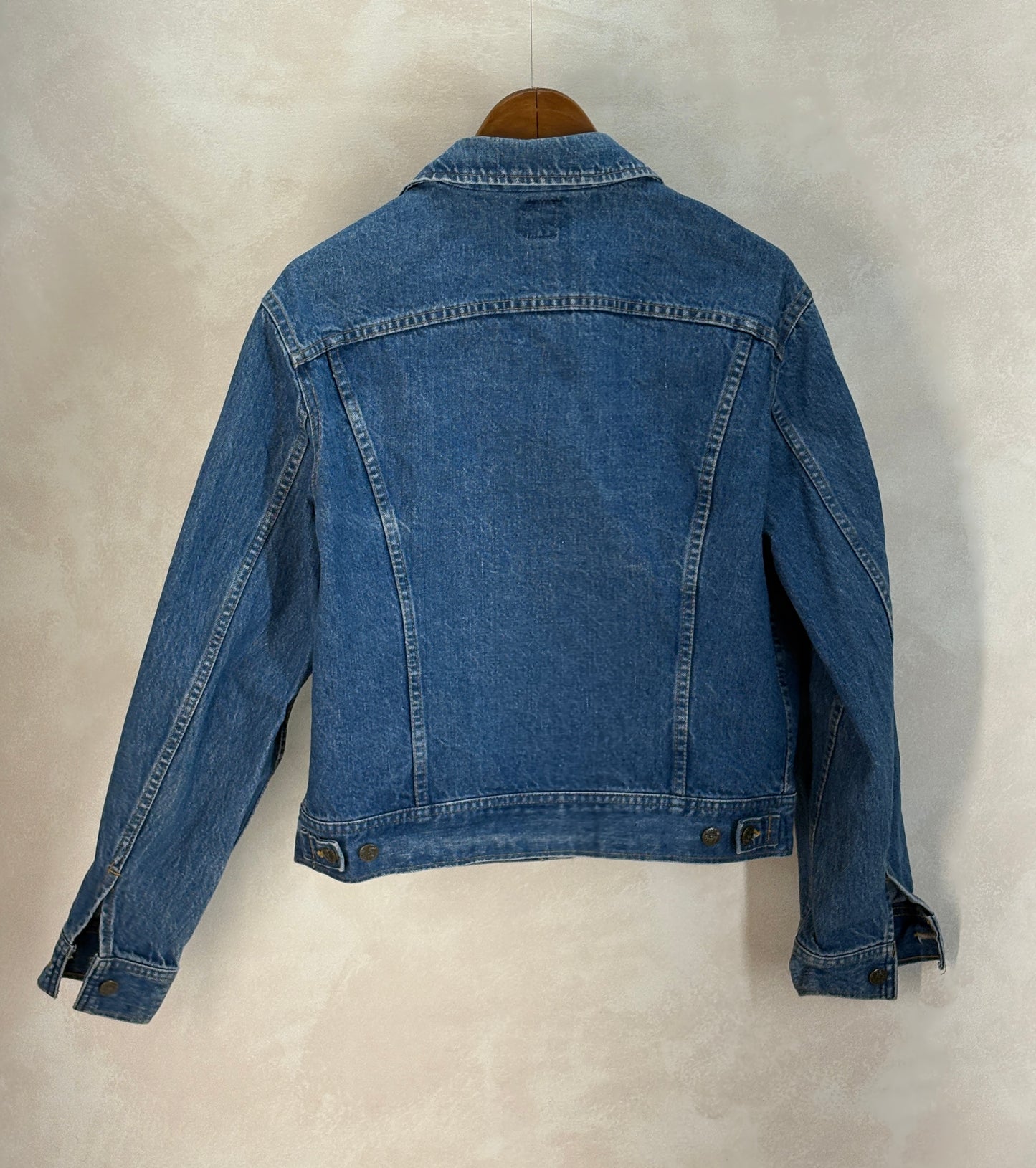 Size 42US / 52EU. Vintage 1970s Lee Denim Jacket – 2 Chest Pockets – Made in Canada - USA Vintage Bcn