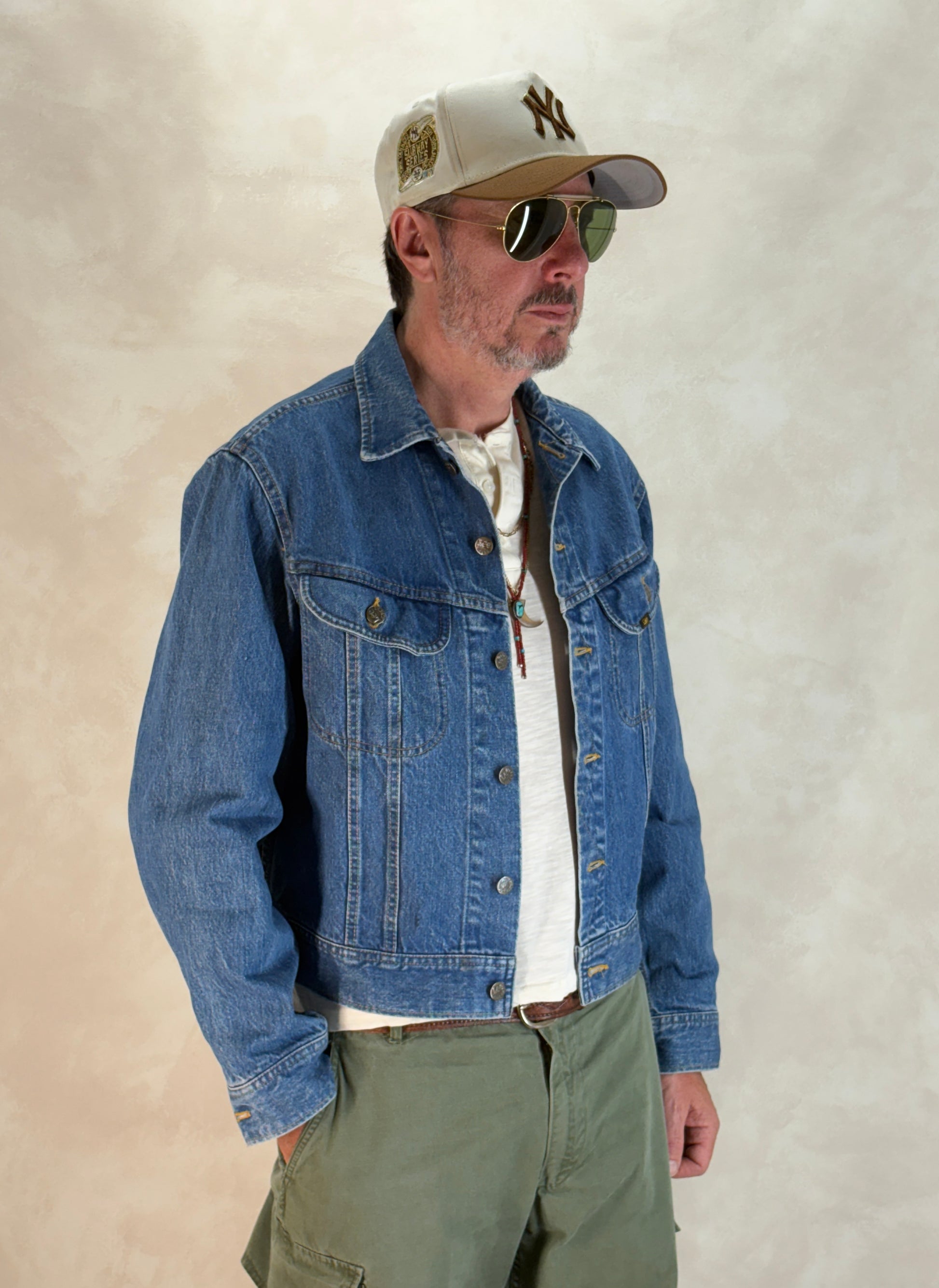 Size 42US / 52EU. Vintage 1970s Lee Denim Jacket – 2 Chest Pockets – Made in Canada - USA Vintage Bcn