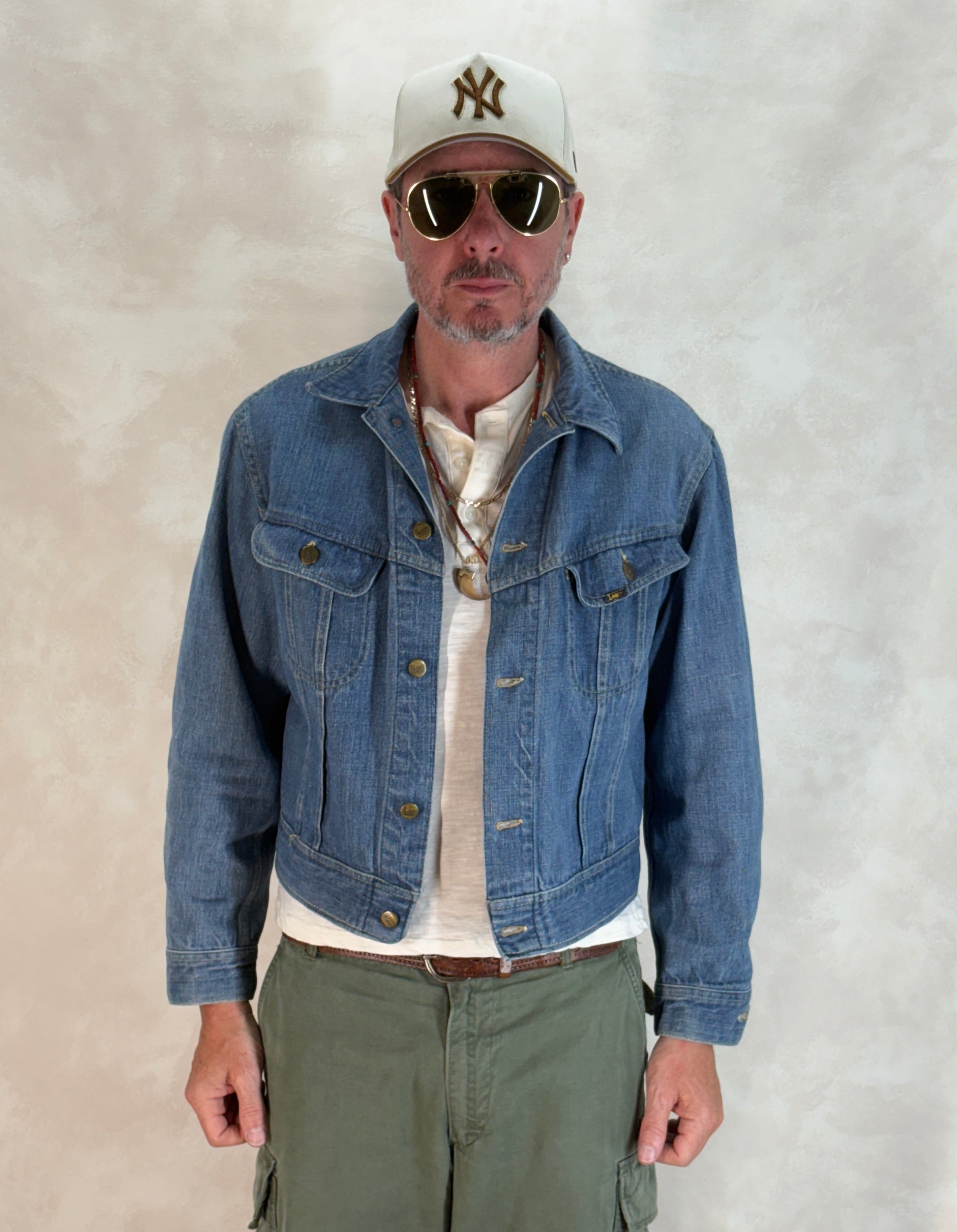 Size 40US / 50EU. Vintage 1980s Lee Denim Jacket – 2 Chest Pockets – Made in USA - USA Vintage Bcn