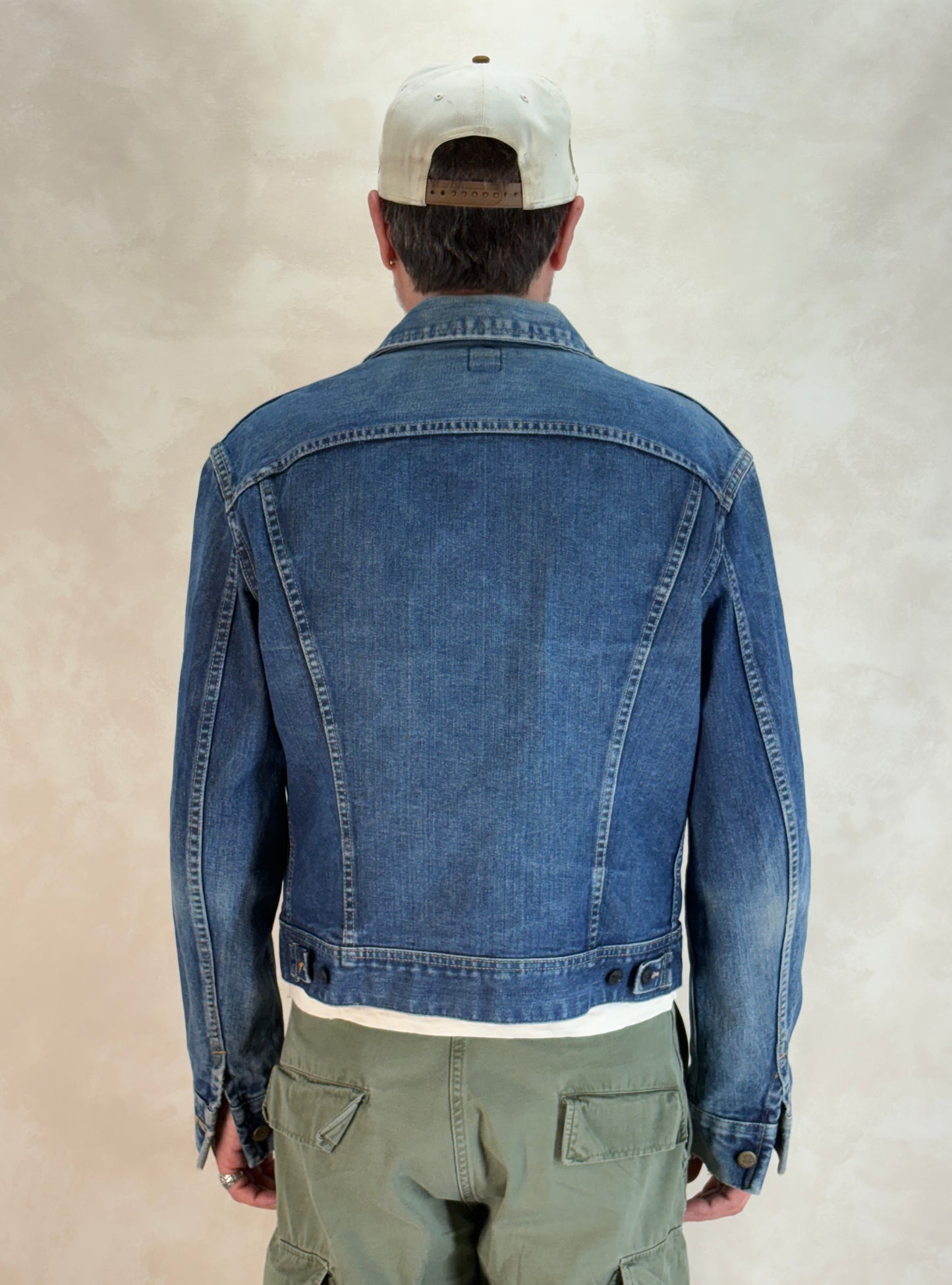 Size 42US Long / 52EU Long. Vintage 1970s Lee Denim Jacket – 2 Chest Pockets – Made in USA