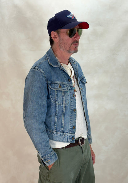 Size 36US / 46EU. Authentic 1970s Lee Union Made Denim Jacket – Made in USA – Two Chest Pockets-AJ357 Studio