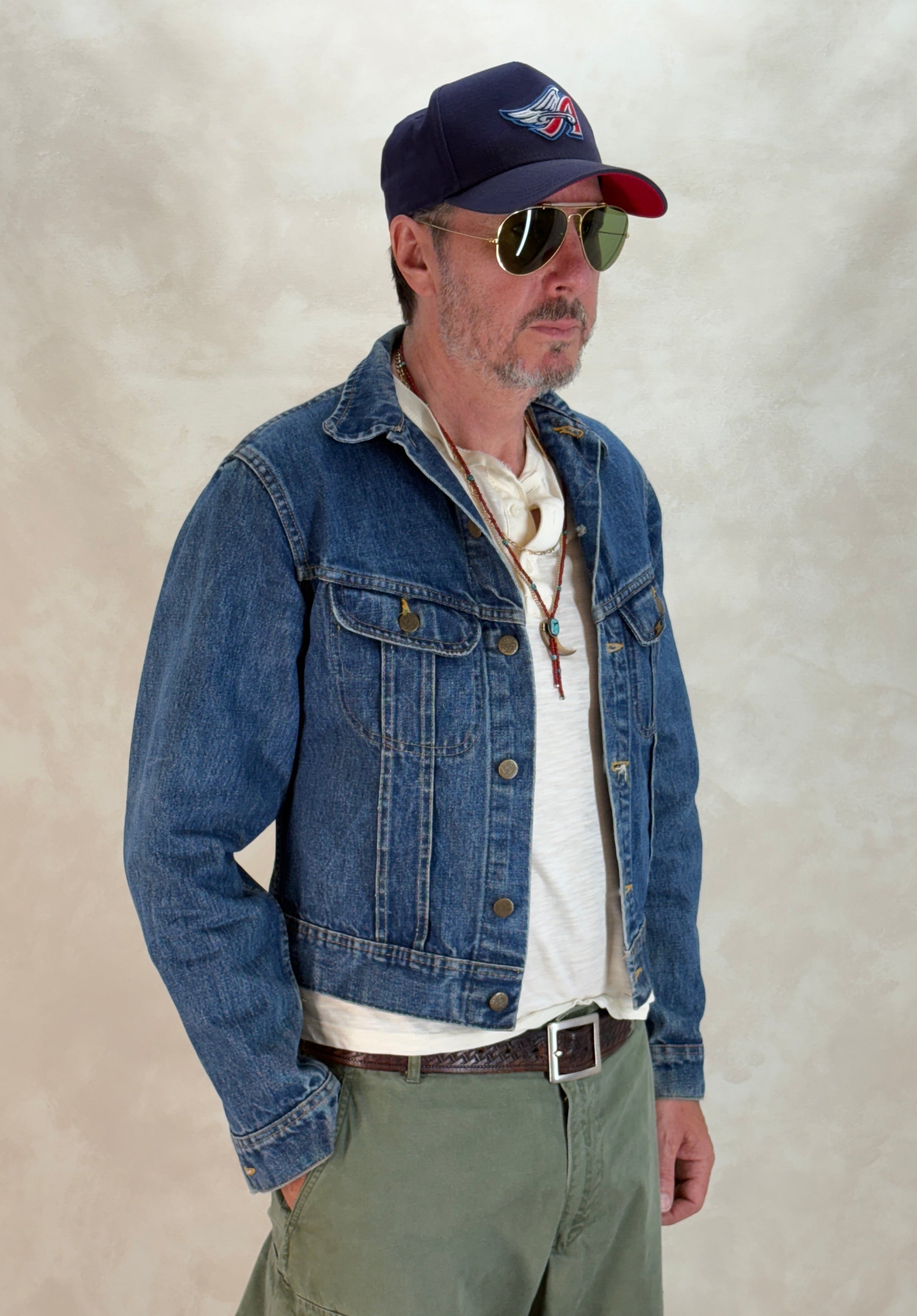Size 38US / 48EU. Authentic 1970s Lee Denim Jacket – Made in Canada – Two Chest Pockets - USA Vintage Bcn