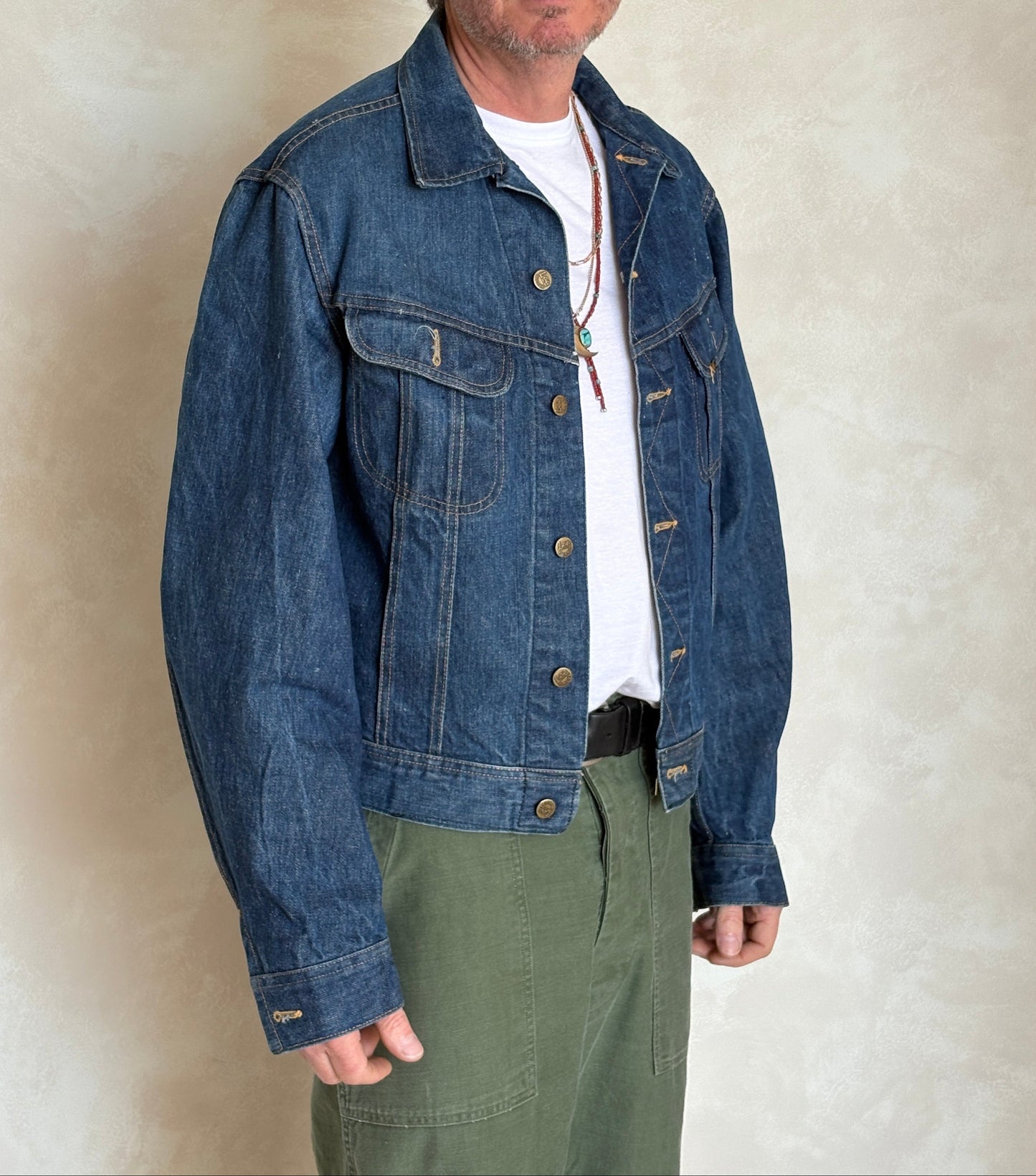 Vintage 70s Lee Union Made Denim Jacket | 2 Pockets | Made in USA | Size 44US / 54EU | Classic Blue Jean Workwear | AJ357 Studio