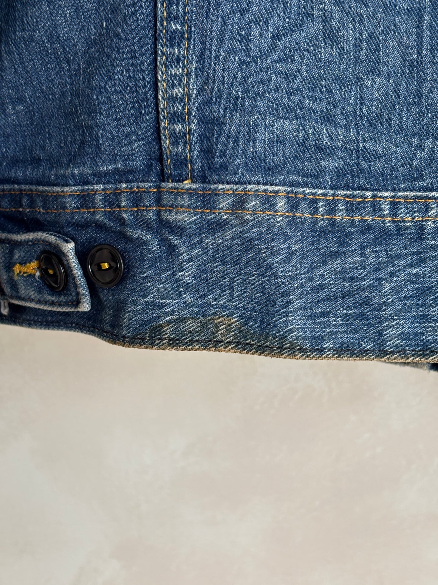 Vintage 80s Lee  Denim Jacket | 2 Pockets | Made in Canada | Size 40US / 50EU