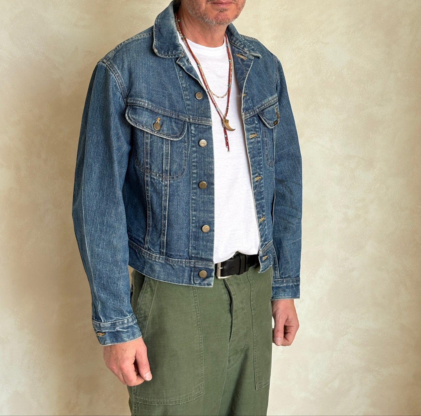 Vintage 80s Lee  Denim Jacket | 2 Pockets | Made in Canada | Size 40US / 50EU