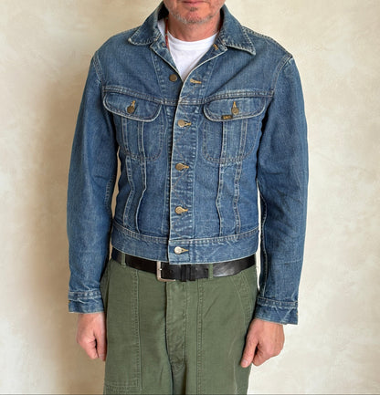 Vintage 80s Lee  Denim Jacket | 2 Pockets | Made in Canada | Size 40US / 50EU