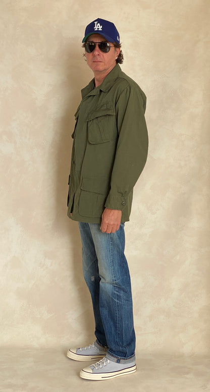 Small Reg. Authentic 1969 US Army Vintage Vietnam Jungle Jacket. Military-AJ357 Studio
