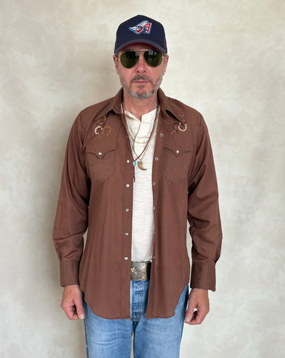 Size M. Authentic Vintage 70’s embroidered Western Shirt —-AJ357 Studio