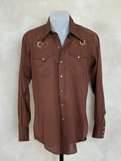 Size M. Authentic Vintage 70’s embroidered Western Shirt —-AJ357 Studio