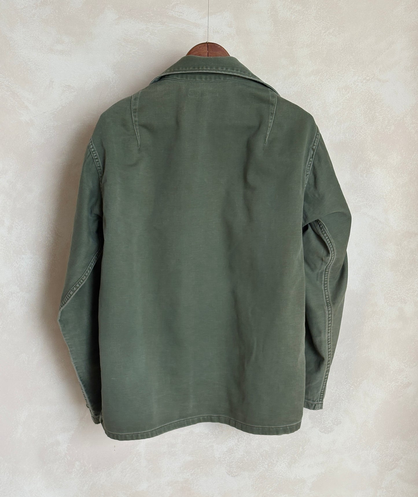 Authentic Type one 60s US Air Force OG-107 Fatigue Shirt – Vietnam War Era Small