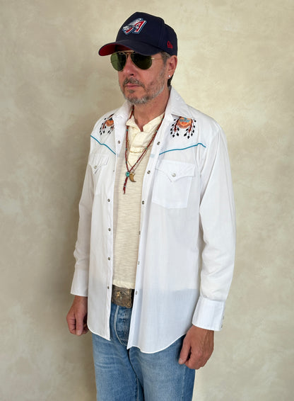 Size M. Authentic Vintage 80’s Embroidered Western Shirt-AJ357 Studio