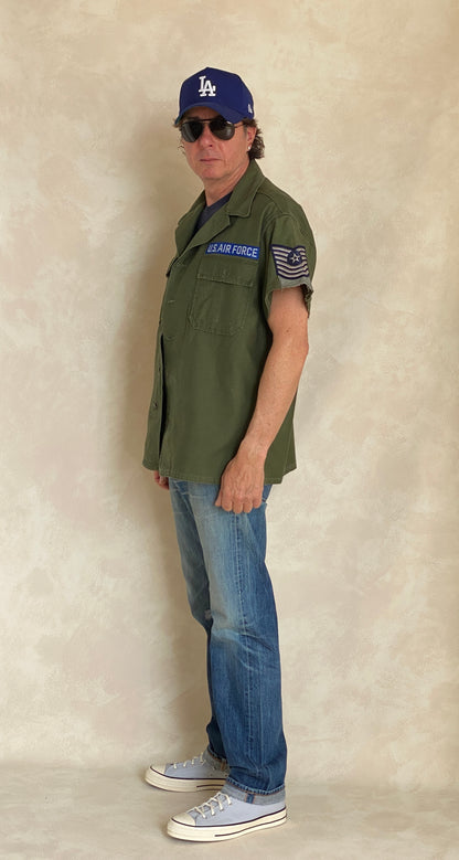 Medium. Authentic 1963 US Air Force vintage Fatigue Shirt-AJ357 Studio