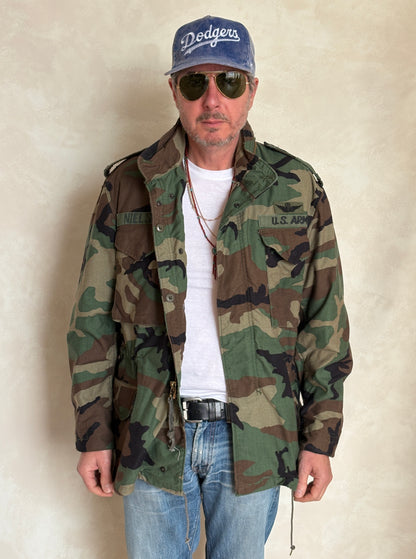 Authentic 1982 DBU US Army M-65 Field Jacket  – Size Medium Regular
