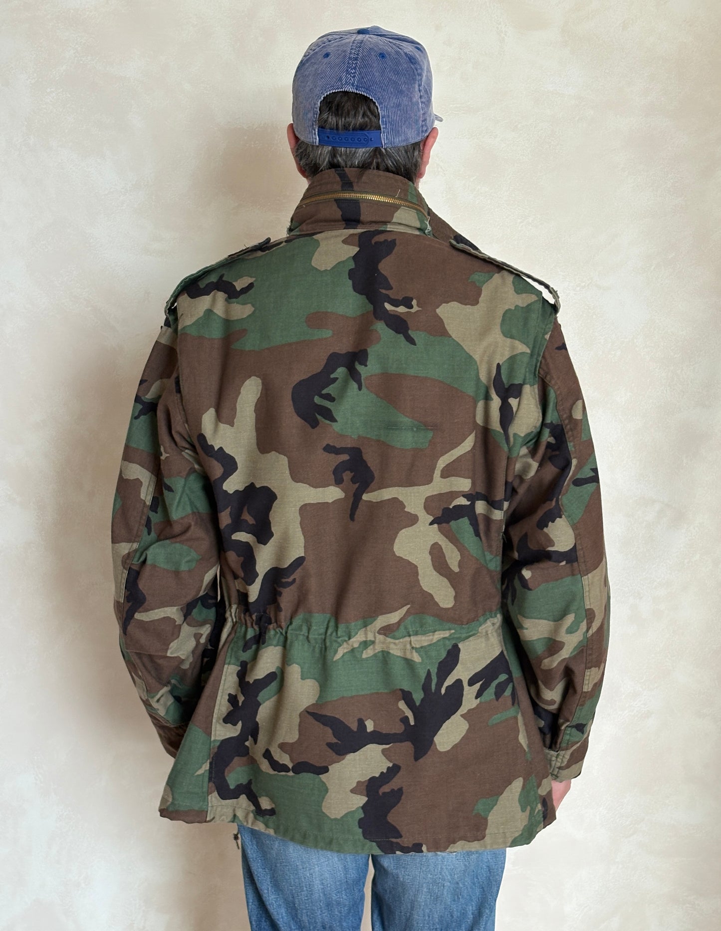 Authentic 1982 DBU US Army M-65 Field Jacket  – Size Medium Regular