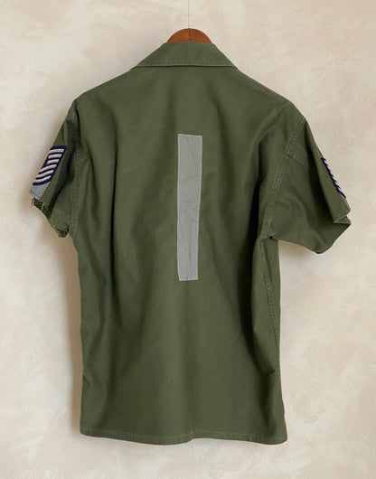 Medium. Authentic 1963 US Air Force vintage Fatigue Shirt-AJ357 Studio