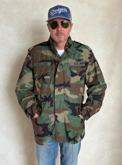 Authentic 1982 DBU US Army M-65 Field Jacket  – Size Medium Regular