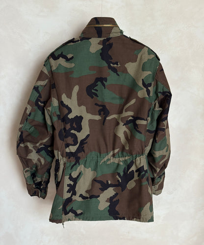 Authentic 1982 DBU US Army M-65 Field Jacket  – Size Medium Regular