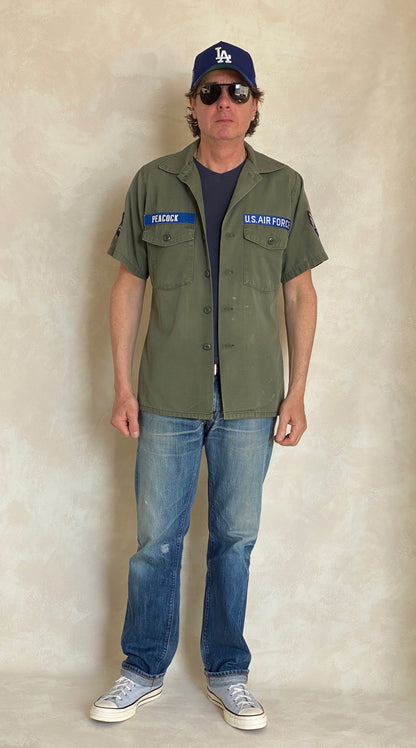 Medium Authentic Vintage 1977 US Army OG 507 Fatigue Shirt | Classic Military Style | USA Vintage BCN-AJ357 Studio