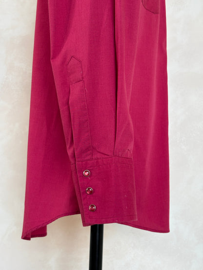 Size M. Authentic 70’s embroidered shirt Western Shirt-AJ357 Studio