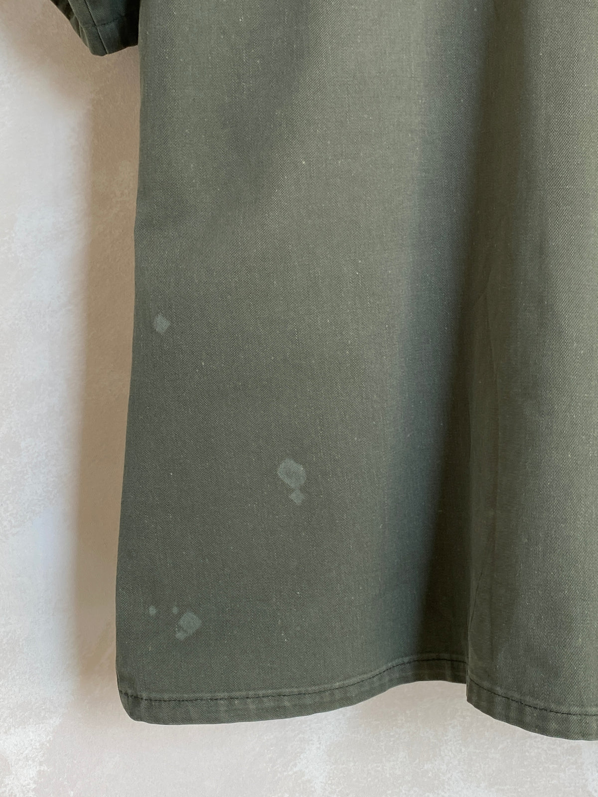 Medium Authentic Vintage 1977 US Army OG 507 Fatigue Shirt | Classic Military Style | USA Vintage BCN-AJ357 Studio
