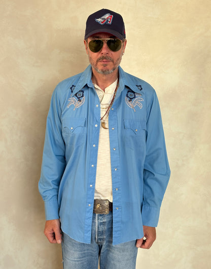 Size M. Authentic 70’s Vintage embroidered Western Shirt-AJ357 Studio