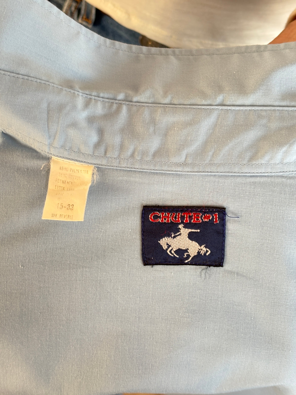 Size M. Authentic 70’s embroidered Western Shirt-AJ357 Studio
