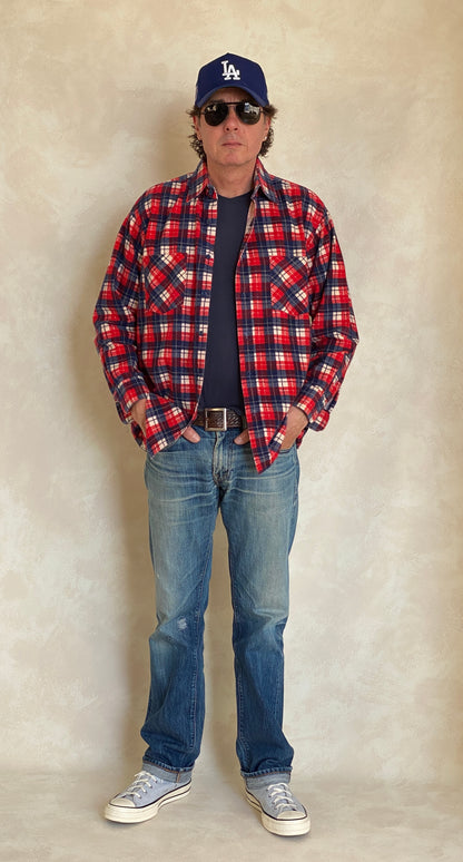 Medium Vintage Flannel Shirt | Classic Retro-AJ357 Studio