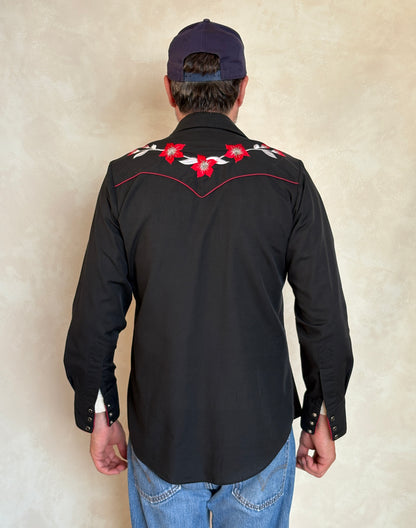 Size S. Authentic 70’s embroidered Western Shirt — Vintage Print-AJ357 Studio