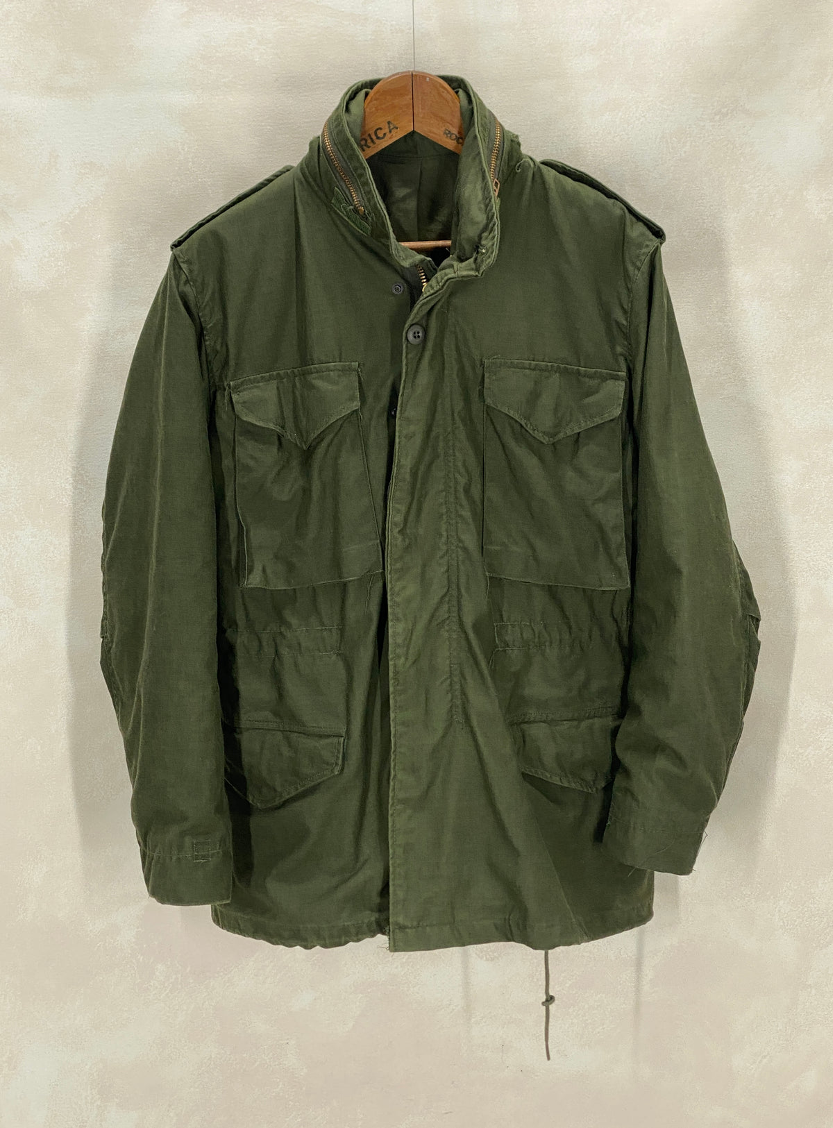 Authentic 1980 US Army M-65 Field Jacket – Vintage Military Combat Coat – Size Small Regular – Made in USA-military-AJ357 Studio