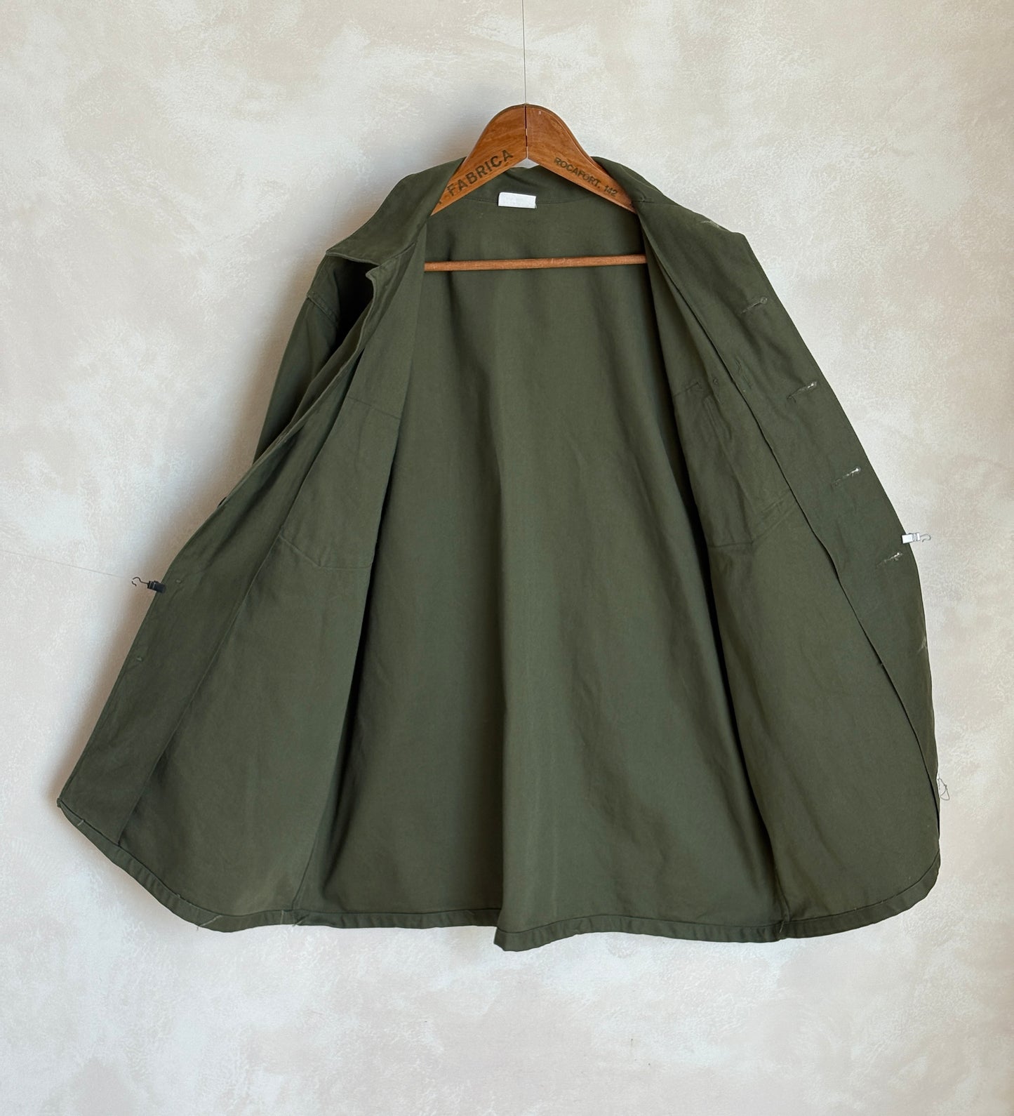 XL, Authentic 1966 US Army OG-107 Fatigue Shirt – Vietnam War Era Small