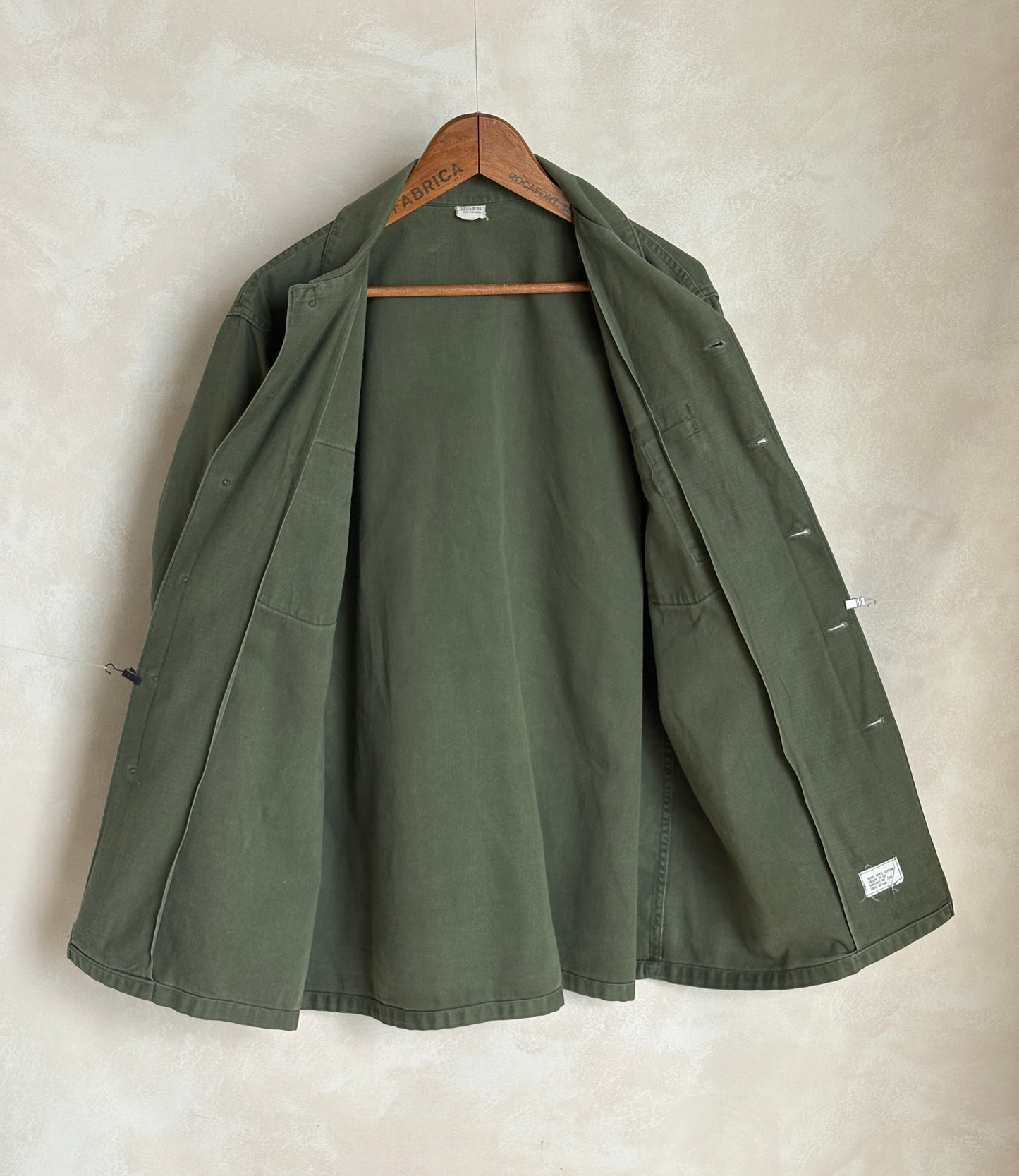 XL, Authentic 1966 US Army OG-107 Fatigue Shirt – Vietnam War Era Small