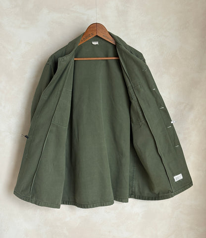 XL, Authentic 1966 US Army OG-107 Fatigue Shirt – Vietnam War Era Small