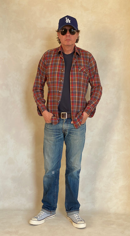 Small Vintage 80’s Levi's Plaid Shirt | Made in USA | Classic Retro Style | USA Vintage BCN-AJ357 Studio