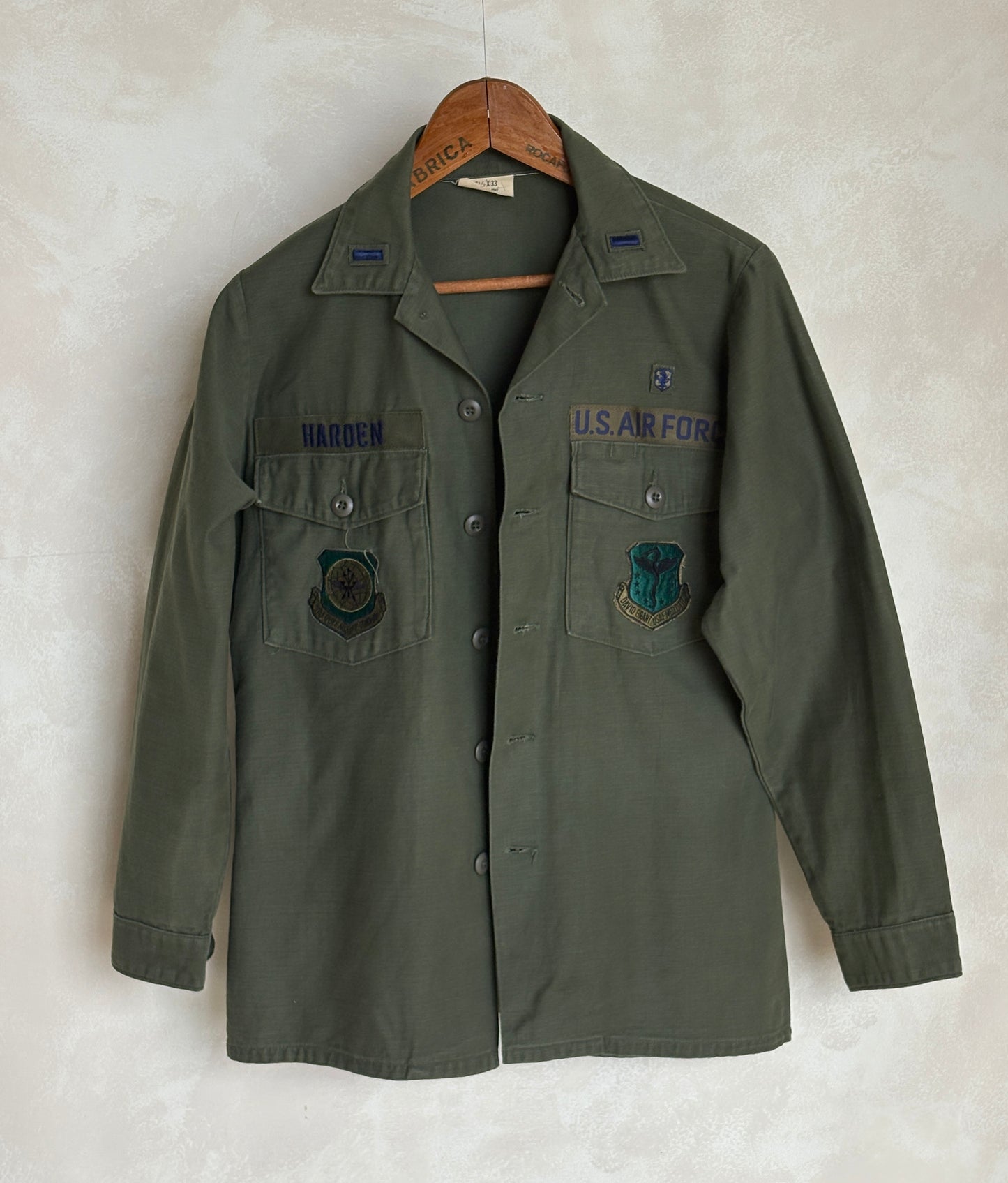 Med. Authentic 1976 US Air Force OG-107 Fatigue Shirt – Military