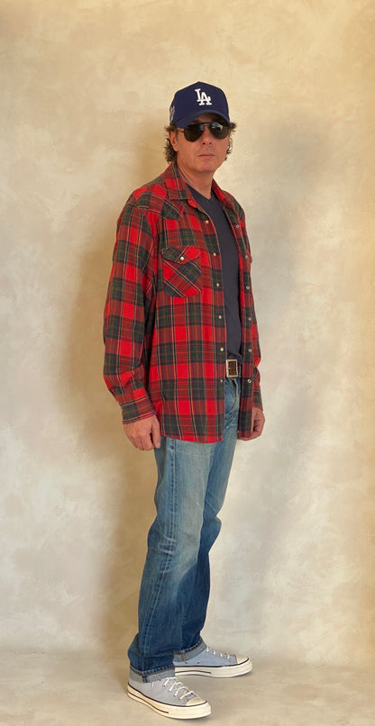 XL Vintage 80’s Plaid Flannel Western Shirt | Classic Retro Style | USA Vintage BCN-AJ357 Studio