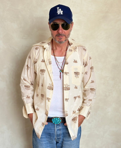 Size M. Vintage 70’s Shirt — Long Sleeve — Graphic Print —-AJ357 Studio