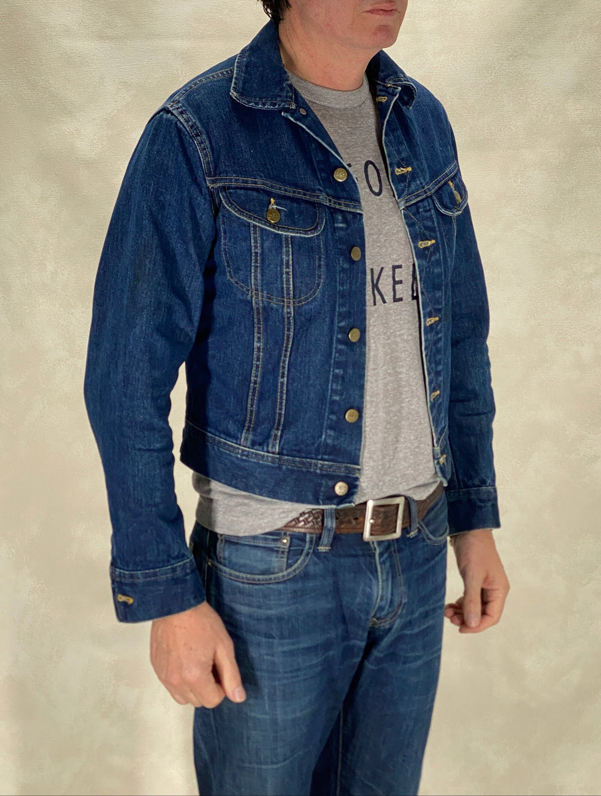 Size 36US / 46EU .Vintage 80s Lee Denim Shirt – 2 Pockets, Made in USA, Classic Workwear-AJ357 Studio