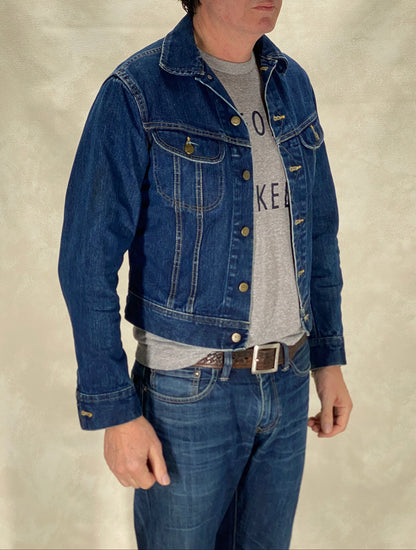 Size 36US / 46EU .Vintage 80s Lee Denim Shirt – 2 Pockets, Made in USA, Classic Workwear-AJ357 Studio
