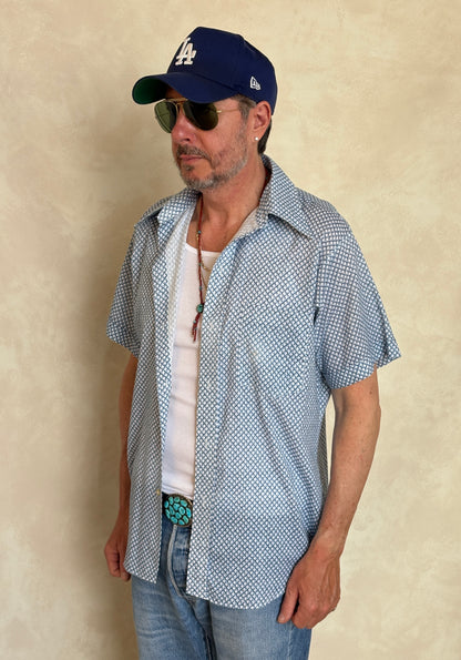 Size M. Vintage 70’s Patterned Shirt – Bold Print – Festival / Boho Retro Style-AJ357 Studio