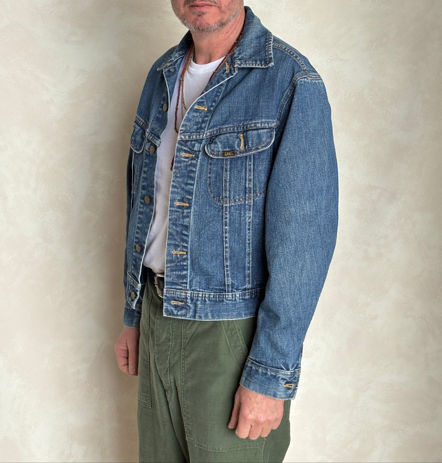 Vintage 80s Lee  Denim Jacket | 2 Pockets | Made in Canada | Size 40US / 50EU