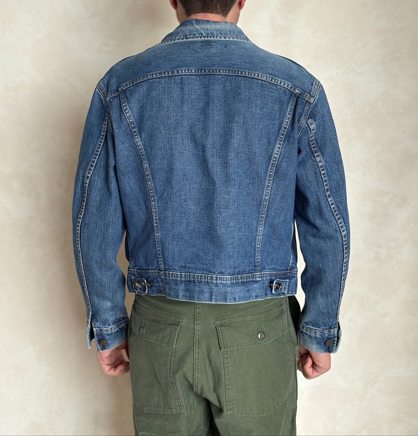 Vintage 80s Lee  Denim Jacket | 2 Pockets | Made in Canada | Size 40US / 50EU
