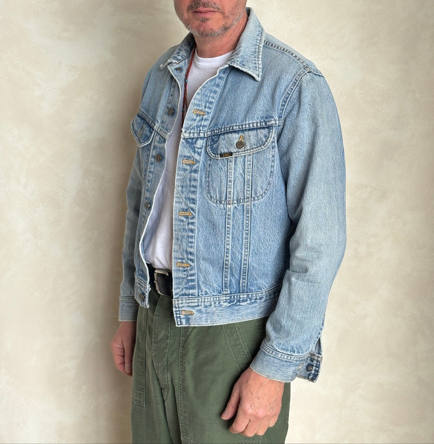 Vintage 80s Lee  Denim Jacket | 2 Pockets | Made in Canada | Size 42US / 52EU