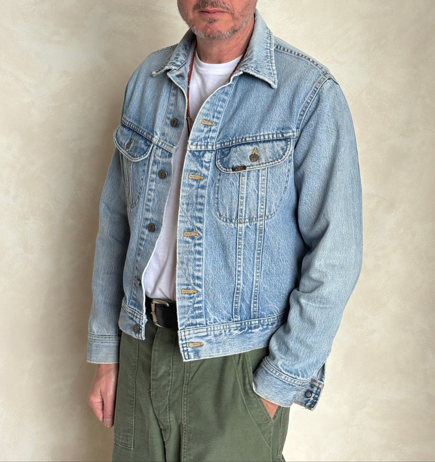 Vintage 80s Lee  Denim Jacket | 2 Pockets | Made in Canada | Size 42US / 52EU